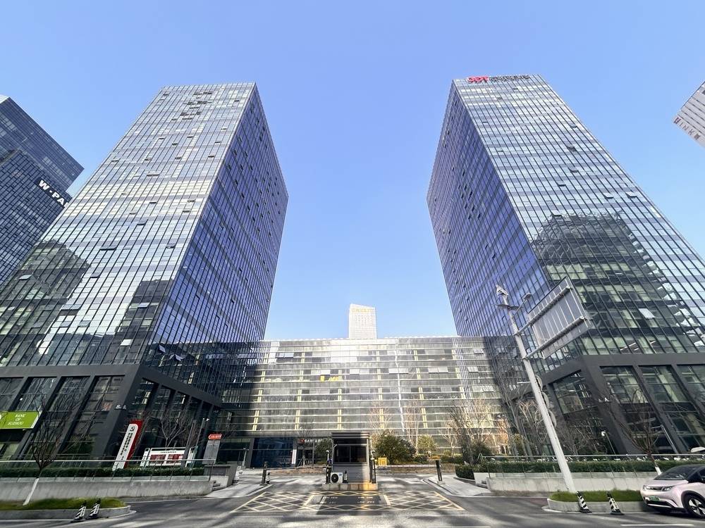 鲲鹏大厦外观图